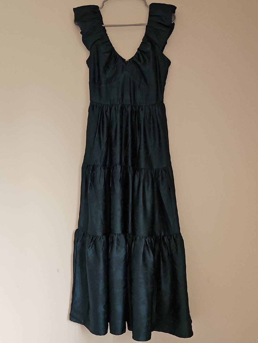 Francesca's Collections Deep Green Ruffle-Shoulder Tiered Maxi Dress